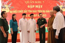 Quân khu 7 gặp mặt Đại biểu chức sắc tôn giáo trên địa bàn