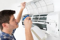 Bảo dưỡng điều hòa đúng cách đón hè