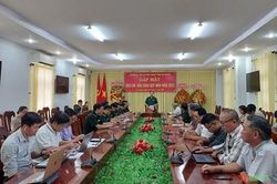 Nhiều nhà báo đã thâm nhập thực tế ở khu vực biên giới để có những bài báo mang tính thời sự cao