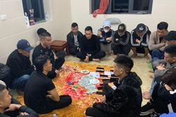 Nghệ An: Triệt phá ổ nhóm đánh bạc, bắt giữ hàng chục đối tượng