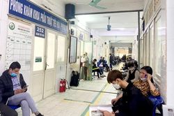 Bệnh viện Việt Đức hoãn mổ phiên: 'Xót xa nhất là chuyện sinh mạng người bệnh'