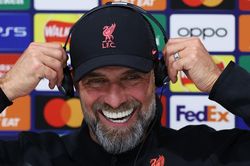 Juergen Klopp: 'Tôi có 5 triệu lý do muốn Liverpool đánh bại MU'