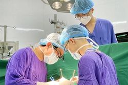 Giải quyết tận gốc thực trạng thiếu thuốc, vật tư y tế