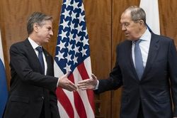 Ngay sau gặp gỡ người đồng cấp Mỹ, Ngoại trưởng Nga Sergei Lavrov mắng Washington 'đạo đức giả'