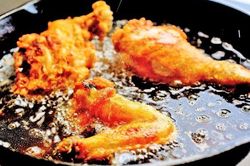 7 nhóm thực phẩm gây dậy thì sớm cho trẻ: Mẹ thương con chớ cho ăn nhiều