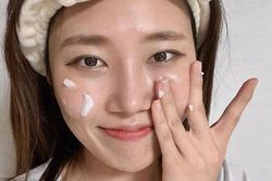 Xông hơi và đắp mặt nạ đất sét mỗi tuần sẽ giúp da sáng và khỏe