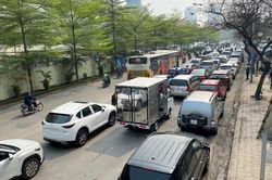 Khuyến cáo chủ xe tại Hà Nội đi đăng kiểm ở các địa phương lân cận