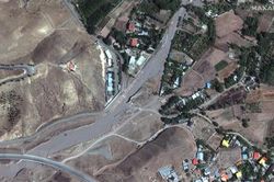 Iran đồng ý kết nối lại máy quay giám sát hạt nhân