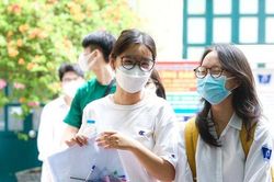 Ôn tập theo đề thi dạng trắc nghiệm không mang lại hiệu quả