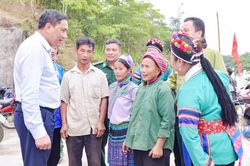 Tập trung đổi mới mạnh mẽ phương thức lãnh đạo của Đảng ở cơ sở