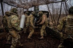 Ukraine đang chịu 'áp lực nghiêm trọng' ở Bakhmut