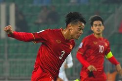 Hậu vệ U20 Việt Nam đi bệnh viện, may mắn không chấn thương nặng