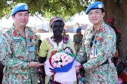 Bác sĩ 'mũ nồi xanh' Việt Nam tổ chức ngày 8/3 cho phụ nữ Nam Sudan