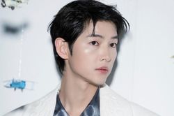 Song Joong Ki tiết lộ lý do đưa vợ sang Hungary