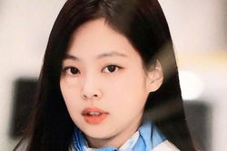 Xuất hiện với chấn thương mặt, Jennie Blackpink gây xót xa vì làm điều này