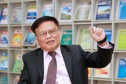 Ông Nguyễn Đình Cung: 'Rất khó dự báo trên nền tảng số liệu hiện nay'