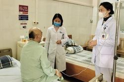 Vào viện vì sốt rét, người đàn ông dương tính với liên cầu lợn