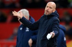 Thua Liverpool 0-7, HLV Erik ten Hag nổi giận mắng Man Utd thiếu chuyên nghiệp