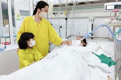 Hai tháng sau khi con trai mất vì bệnh, con gái lại tử vong vì tai nạn, bố mẹ đã hiến tạng cứu người