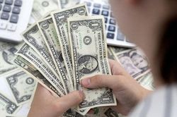 Ngày 7/3: Đồng USD trong nước trượt giá