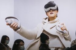 'Cuộc đua ngầm' lĩnh vực tỉ USD giữa Meta và ByteDance