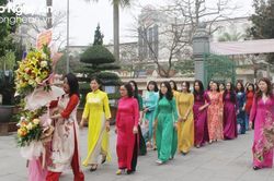 Văn phòng Đoàn đại biểu Quốc hội và HĐND tỉnh dâng hương tưởng niệm đồng chí Nguyễn Thị Minh Khai
