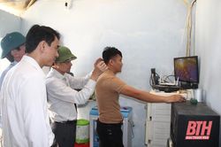 Thanh niên 9X xây dựng thành công mô hình nuôi gà công nghệ cao