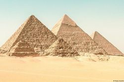 Các nhà nghiên cứu đang tìm kiếm bí mật trong Đại kim tự tháp Giza 4.500 tuổi