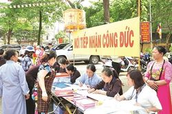 Thủ tướng yêu cầu kiểm tra tổng thể vấn đề quản lý tiền công đức, thí điểm từ tỉnh Quảng Ninh