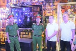 Tất cả cơ sở kinh doanh karaoke ở Nghệ An tạm dừng hoạt động