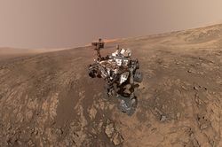 NASA: Xe tự hành Curiosity lần đầu chụp được ảnh tia Mặt Trời trên Sao Hỏa