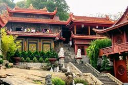 Tiền công đức đang được chi tiêu như thế nào?