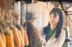 Cô gái người Mường thu hơn 50 tỷ đồng mỗi năm nhờ bán thịt chua trên mạng xã hội