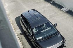 Hyundai Stargazer được một số đại lý giảm giá gần 100 triệu đồng