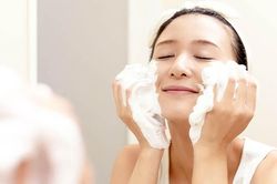 Cách kiềm nhờn cho da hiệu quả