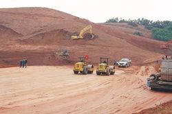 Nỗ lực bàn giao mặt bằng đại dự án cao tốc Bắc - Nam phía Đông