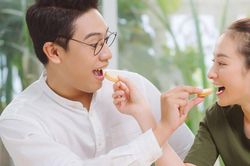 5 điều nên làm để xoa dịu cuộc cãi vã với người yêu