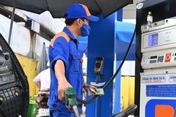 Giá xăng dầu hôm nay 10/3: Thế giới ổn định; giá xăng trong nước sẽ tăng hay giảm trong kỳ điều hành tới?