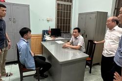 Giải cứu cháu bé 4 tuổi bị đối tượng khống chế, dọa tự thiêu