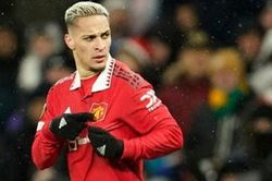 Antony: 'Robben mới' chuyên 'cứu giá' MU