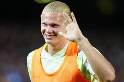 Pep: Haaland sang Congo đá cũng hay