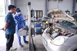 Chuyên gia: Huy động lực lượng công an, quân đội hỗ trợ đăng kiểm là cấp thiết