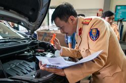 Cục CSGT bác tin đồn từng bước nắm ngành đăng kiểm