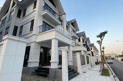 Chính phủ tháo gỡ khó khăn về tín dụng, trái phiếu, khơi thông dòng vốn cho bất động sản