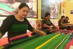 Đắk Nông quyết tâm giữ gìn nghề dệt của người M'nông