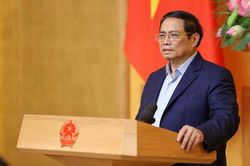 Thủ tướng: Đầu tư cao tốc trên tinh thần 'hài hòa lợi ích, chia sẻ rủi ro'
