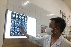 Tin mới vụ công nhân ở Bắc Ninh nhiễm độc methanol: 108 người nhập viện, có ca tử vong, mù mắt