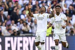 Real Madrid thắng ngược Espanyol, mở mắt đón bình minh