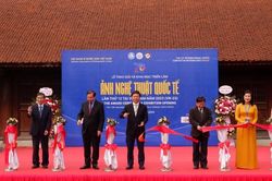 Hơn 10 nghìn bức ảnh dự thi Ảnh nghệ thuật quốc tế lần thứ 12 tại Việt Nam