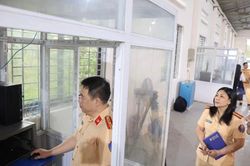 Cục CSGT nói gì trước ý kiến ' bước 1 chân' vào đăng kiểm
